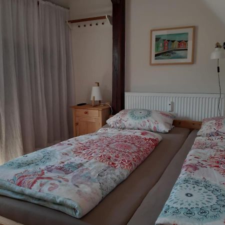 Giebelzimmer Mit Weinbergblick Stetten  Εξωτερικό φωτογραφία