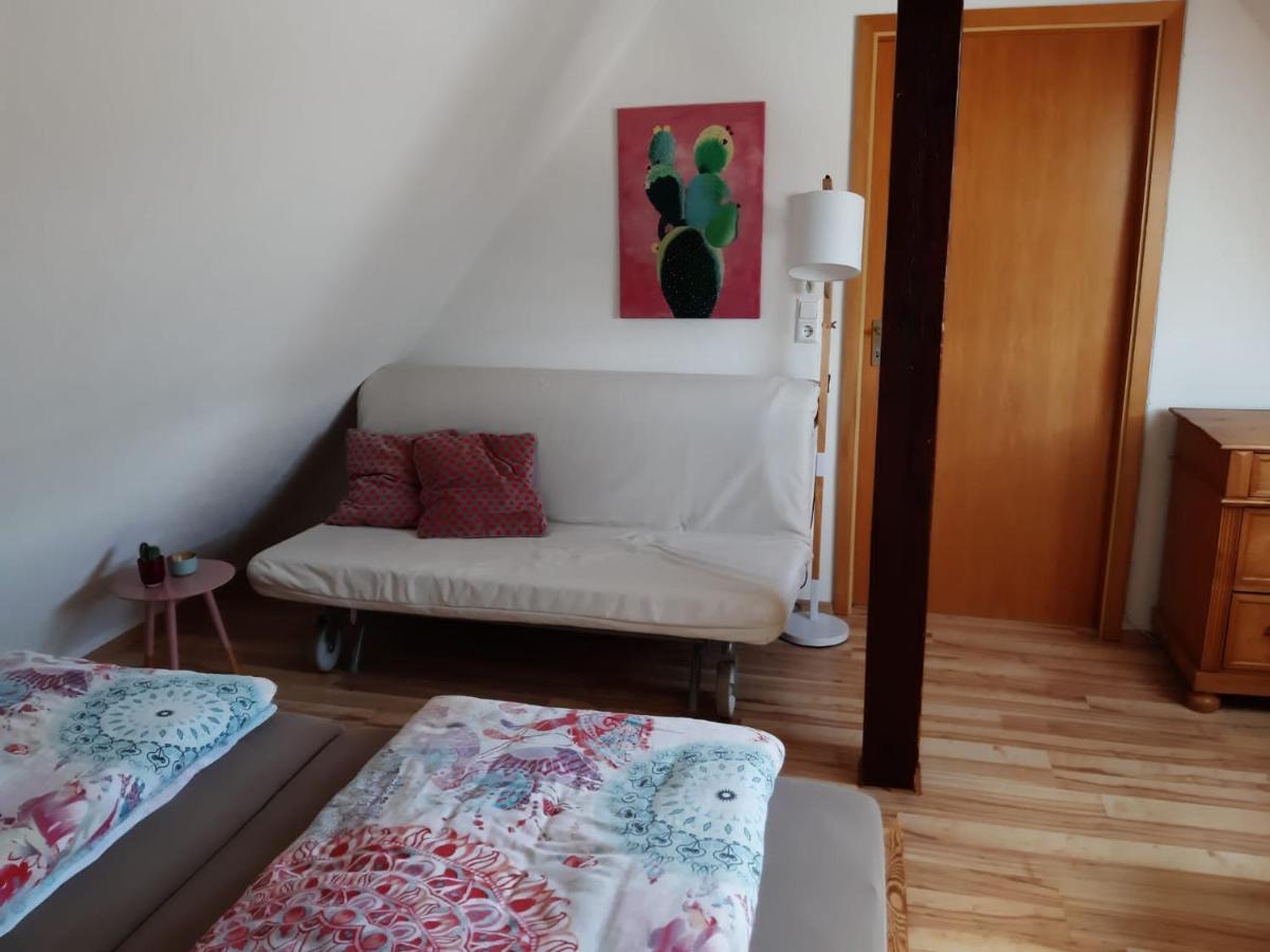Giebelzimmer Mit Weinbergblick Stetten  Εξωτερικό φωτογραφία