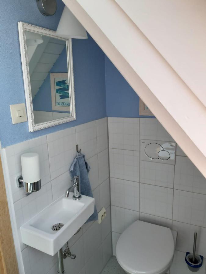 Giebelzimmer Mit Weinbergblick Stetten  Εξωτερικό φωτογραφία
